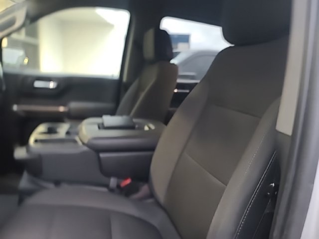 Used 2019 Chevrolet Silverado 1500 LT w/ All-Star Edition AWD/4WD image 9