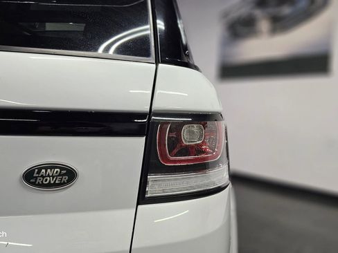 Used 2015 Land Rover Range Rover Sport HSE AWD/4WD image 40