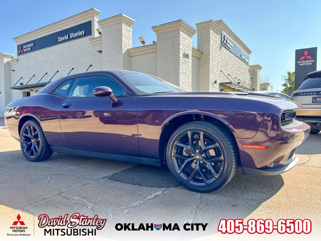 Used 2022 Dodge Challenger SXT RWD 360° Tour