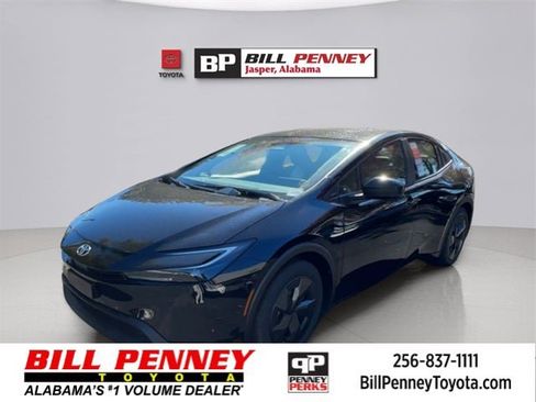 New 2026 Toyota Prius LE image 1