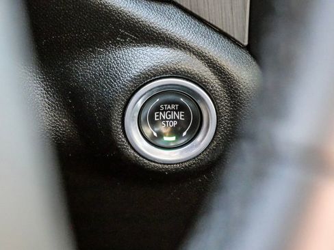 Used 2022 GMC Sierra 3500 Denali w/ Denali Ultimate Package image 35