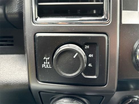 Used 2019 Ford F150 XLT w/ Equipment Group 302A Luxury image 33