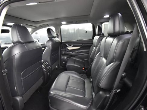 Used 2019 Subaru Ascent Limited image 28