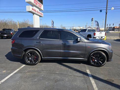 Used 2018 Dodge Durango SRT w/ SRT Interior Appearance Group image 31