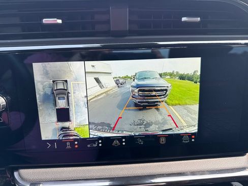 Used 2024 GMC Sierra 1500 AT4 AWD/4WD image 16