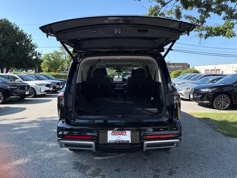 Used 2026 INFINITI QX80 Pure w/ Cargo Package AWD/4WD image 11