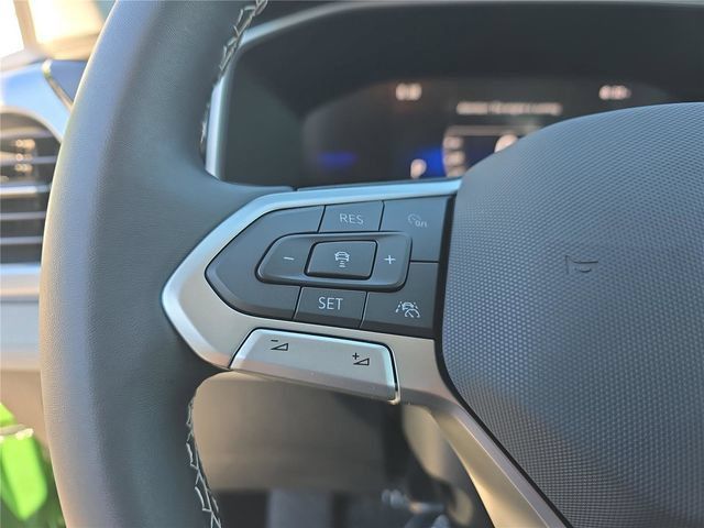 New 2026 Volkswagen Taos SE FWD image 22
