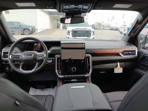 New 2026 GMC Yukon XL Denali w/ Sun & Power Step Package image 23