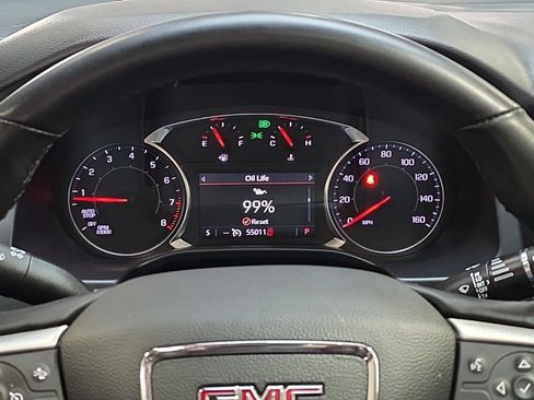 Used 2023 GMC Acadia SLT w/ Elevation Edition image 24