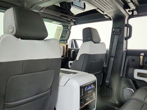 Used 2024 GMC Hummer EV 3X w/ Omega Edition image 30