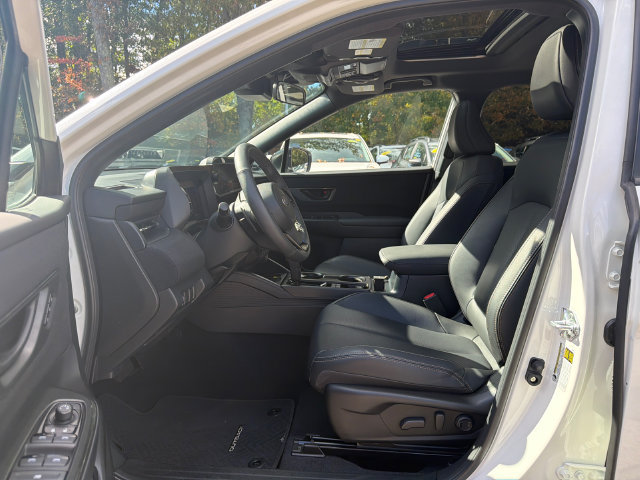 Used 2026 Subaru Outback Limited AWD/4WD image 22