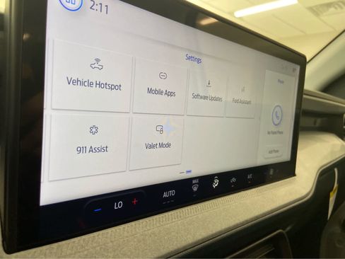 New 2025 Ford Maverick XLT w/ 4K Tow Package image 30