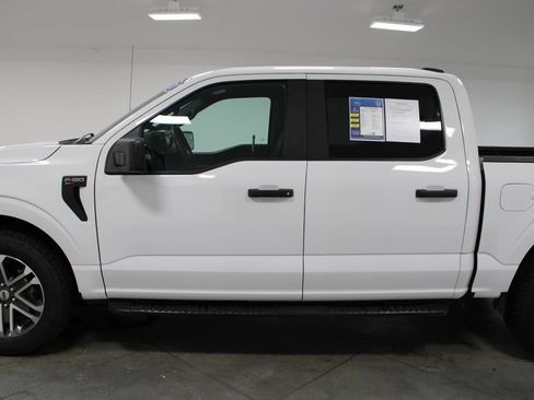 Used 2021 Ford F150 XL w/ STX Appearance Package RWD image 6