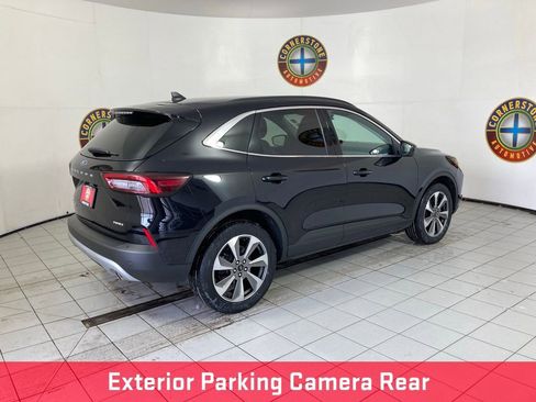 Used 2024 Ford Escape Platinum image 21