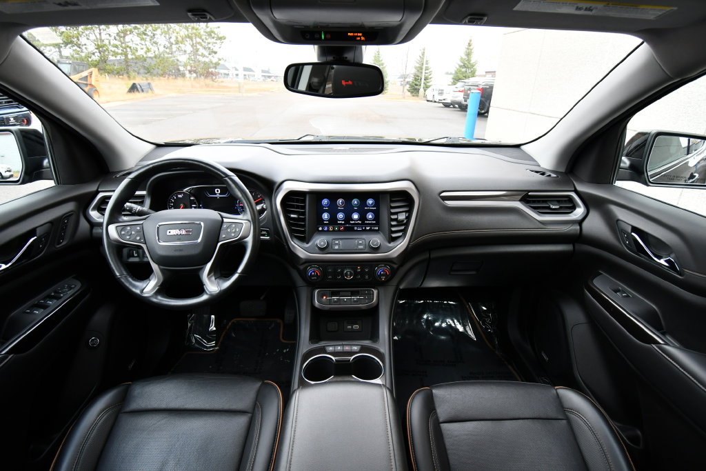 Used 2021 GMC Acadia AT4 w/ GMC Pro Grade Package AWD/4WD image 3