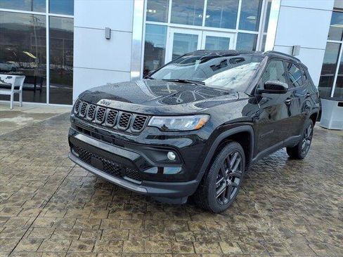 New 2026 Jeep Compass Latitude AWD/4WD image 2