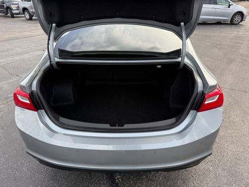 Used 2024 Chevrolet Malibu LT image 7