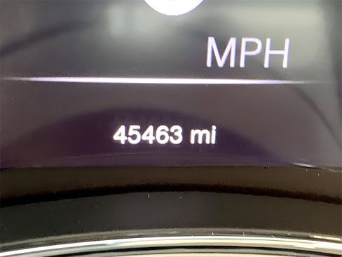 Used 2020 Jeep Grand Cherokee Limited w/ Luxury Group II image 36