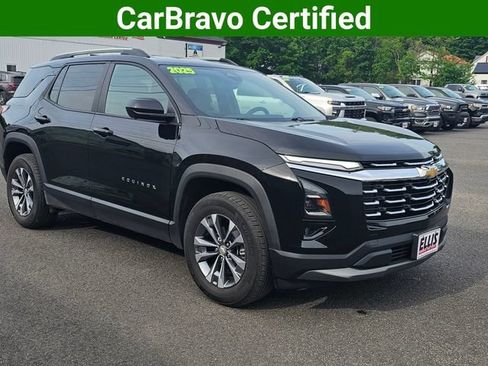 Used 2025 Chevrolet Equinox LT w/ Convenience Package II AWD/4WD image 1