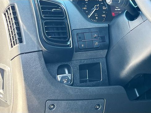 Used 2024 RAM ProMaster 1500 w/ Convenience Group FWD image 10