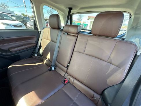 Used 2018 Subaru Forester 2.5i Touring w/ Popular Package #3B image 21