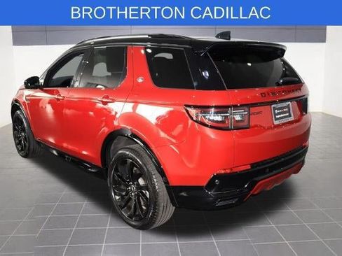 Used 2025 Land Rover Discovery Sport Dynamic SE AWD/4WD image 3