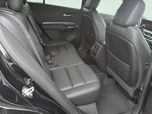 Used 2025 Cadillac XT4 Premium Luxury AWD/4WD image 12