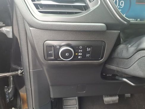 Used 2024 Ford Escape Platinum AWD/4WD image 13