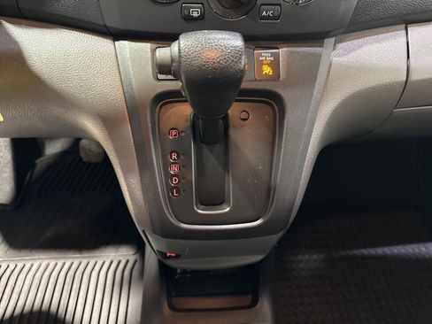 Used 2015 Chevrolet City Express LT w/ Technology Package image 18