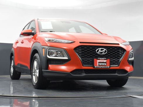 Used 2020 Hyundai Kona SE image 32