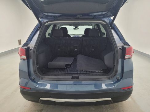 Used 2024 Chevrolet Equinox LT FWD image 29
