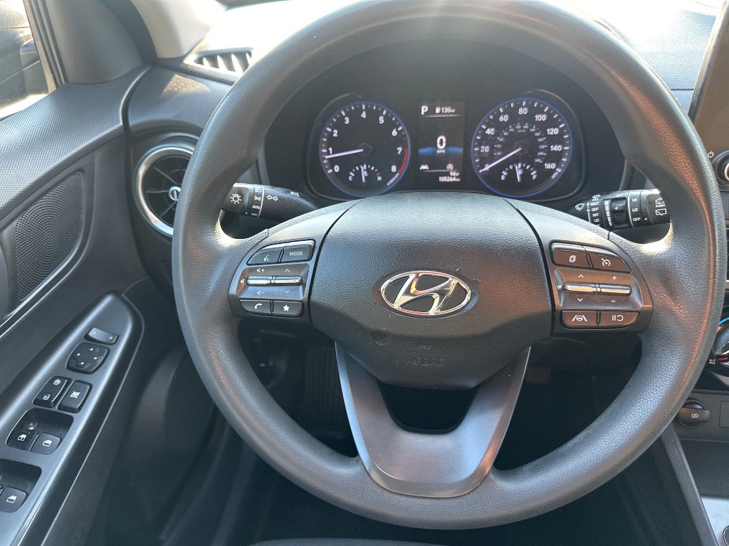 Used 2022 Hyundai Kona SEL FWD image 31