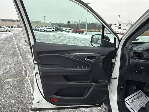 Used 2022 Honda Pilot Special Edition image 28