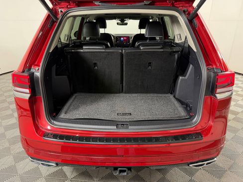 Used 2024 Volkswagen Atlas SEL Premium R-Line AWD/4WD image 29