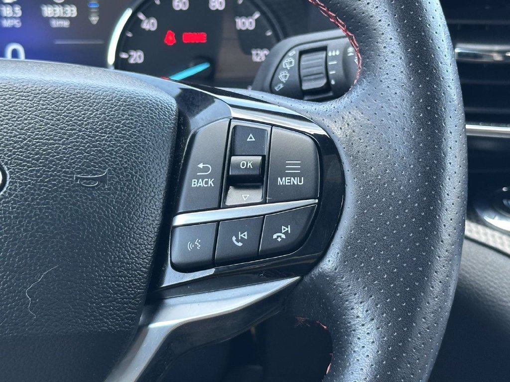 Used 2023 Ford Explorer ST-Line AWD/4WD image 24