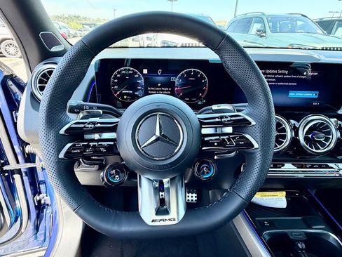 New 2026 Mercedes-Benz GLB 35 AMG 4MATIC image 21
