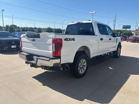 Used 2022 Ford F250 XLT AWD/4WD image 5