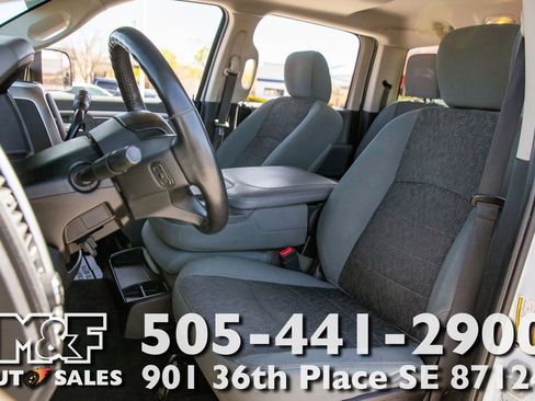 Used 2015 RAM 3500 Big Horn image 10