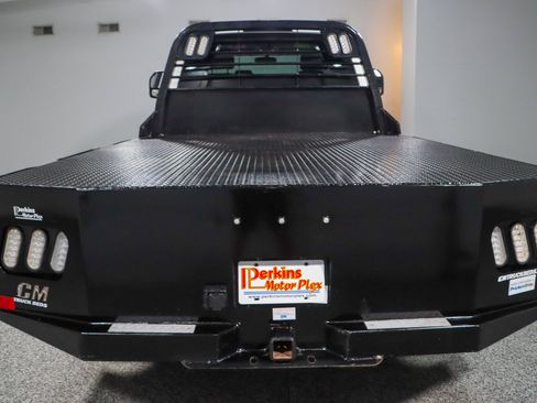 Used 2023 Ford F550 4x4 Regular Cab Super Duty image 8
