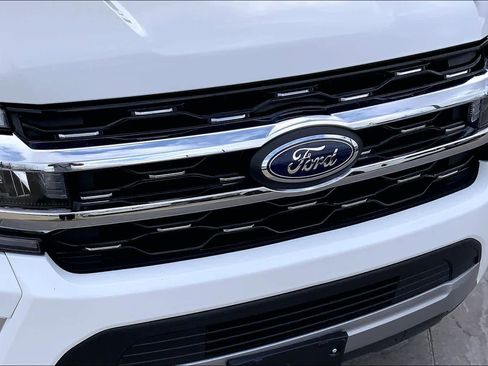 Used 2024 Ford Expedition Max Limited image 30