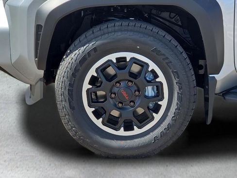 New 2026 Toyota 4Runner TRD Off-Road image 9