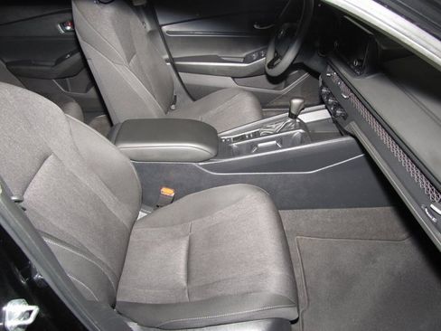 Certified 2024 Honda Accord EX image 20