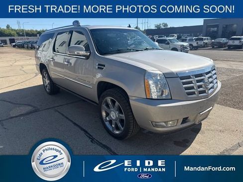 Used 2008 Cadillac Escalade ESV AWD image 1