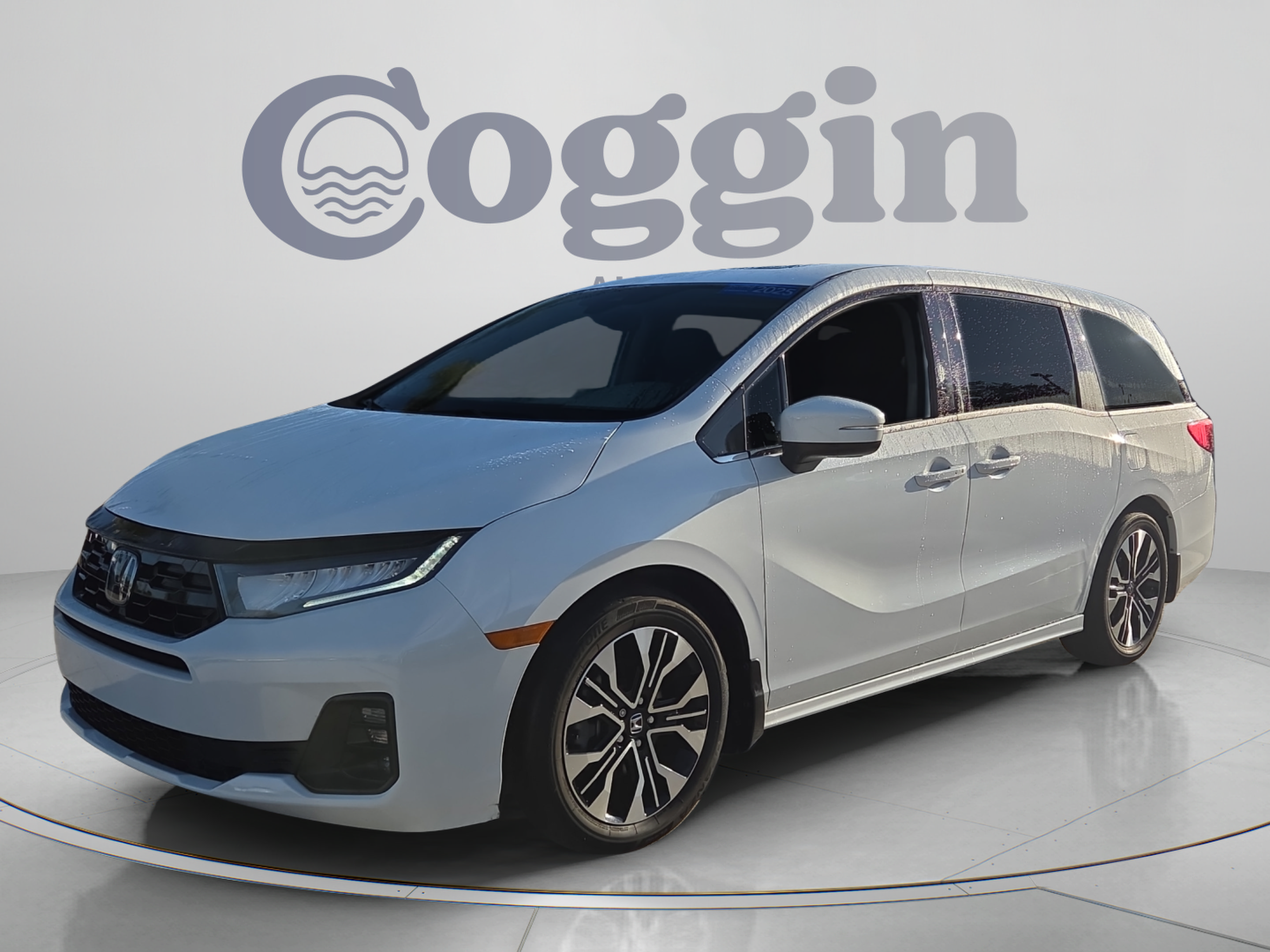 Certified 2025 Honda Odyssey Elite image 1