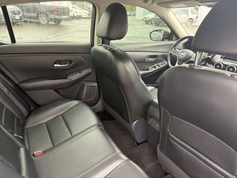 Used 2023 Nissan Sentra SR w/ SR Premium Package FWD image 22