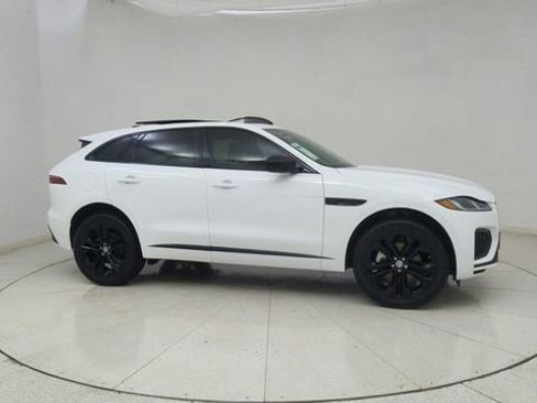 Used 2025 Jaguar F-PACE R-Dynamic S image 63