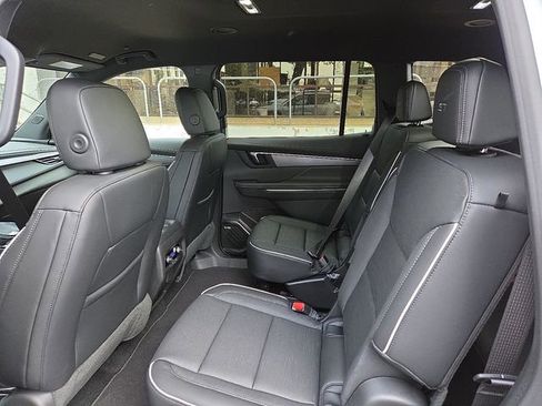 New 2026 Buick Enclave Sport Touring w/ Power Package image 7