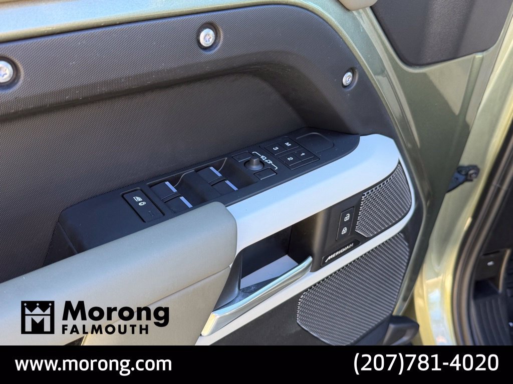 Used 2024 Land Rover Defender 110 S AWD/4WD image 28