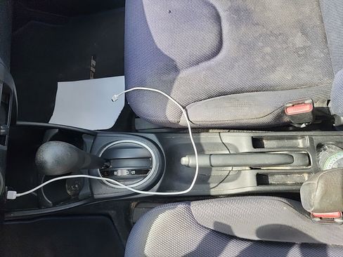 Used 2012 Honda Fit Sport image 7