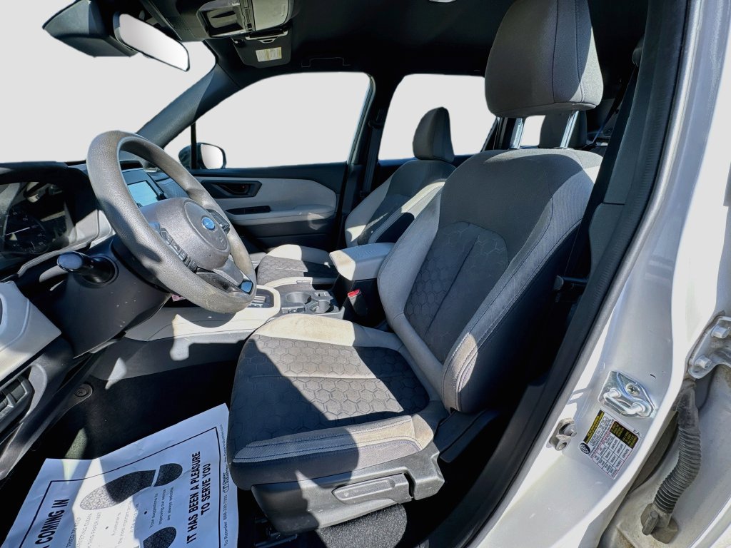 Used 2025 Subaru Forester AWD/4WD image 24